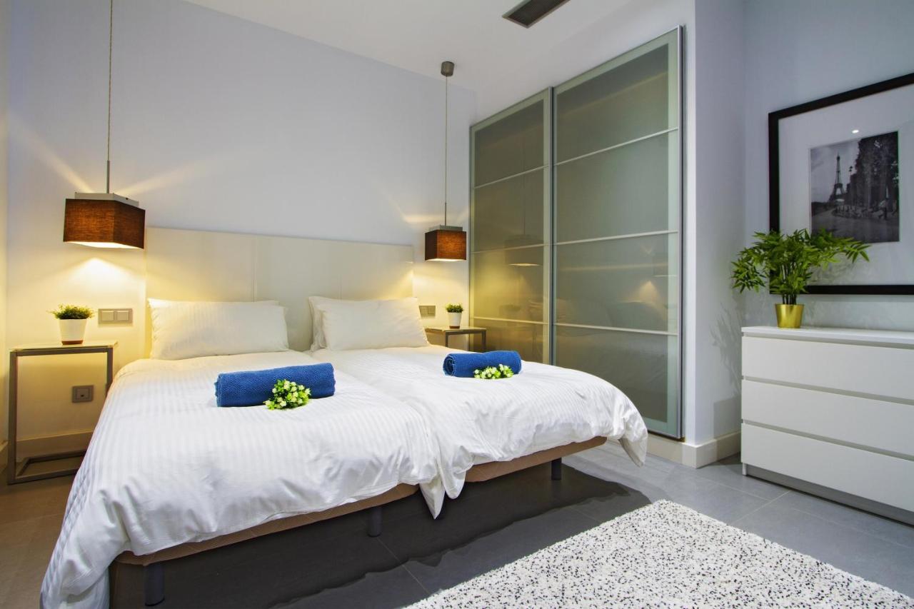 Luxury Los Mojones Villa Short Walk To Old Town Private Heated Pool Villa Los Mojones Angie Puerto Del Carmen Tías Exteriör bild
